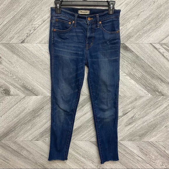 Madewell | 9”High Rise Skinny Jeans Patty Wash Size 26 Raw Hem Jeans - Picture 4 of 10